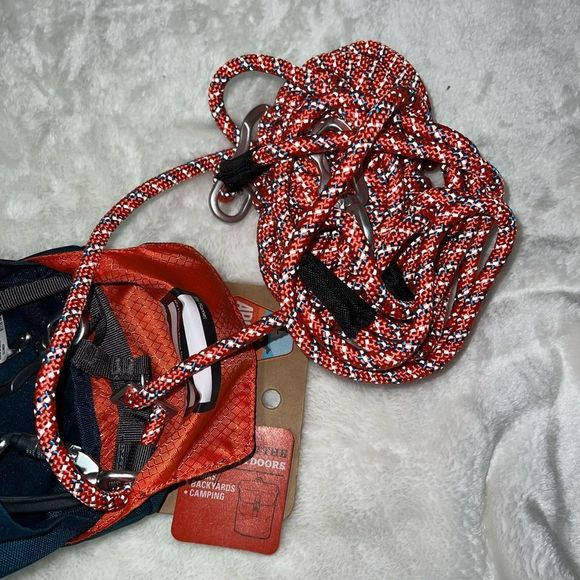 ARCADIA TRAIL DOG PACKABLE TIE OUT & LEASH - Picture 8 of 8